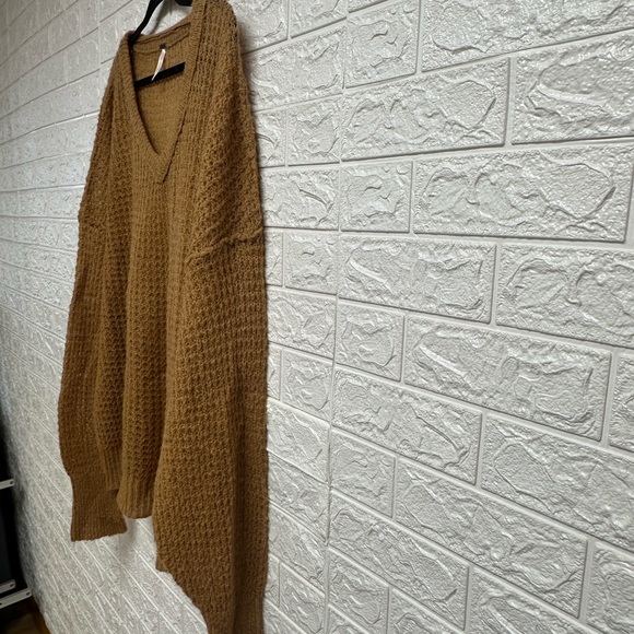 Free people brown v-neck sweater size large - Picture 4 of 6